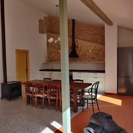 L'almassera - Chimenea Y Montana Grupos En Aielo De Rugat